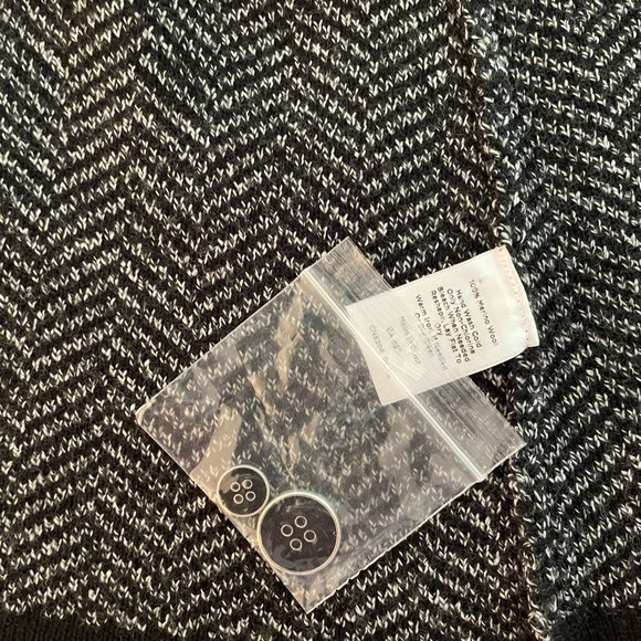 Talbot's 100% Pure Merino Wool Tweed Black and White Jacket (Size Medium) - Picture 3 of 7